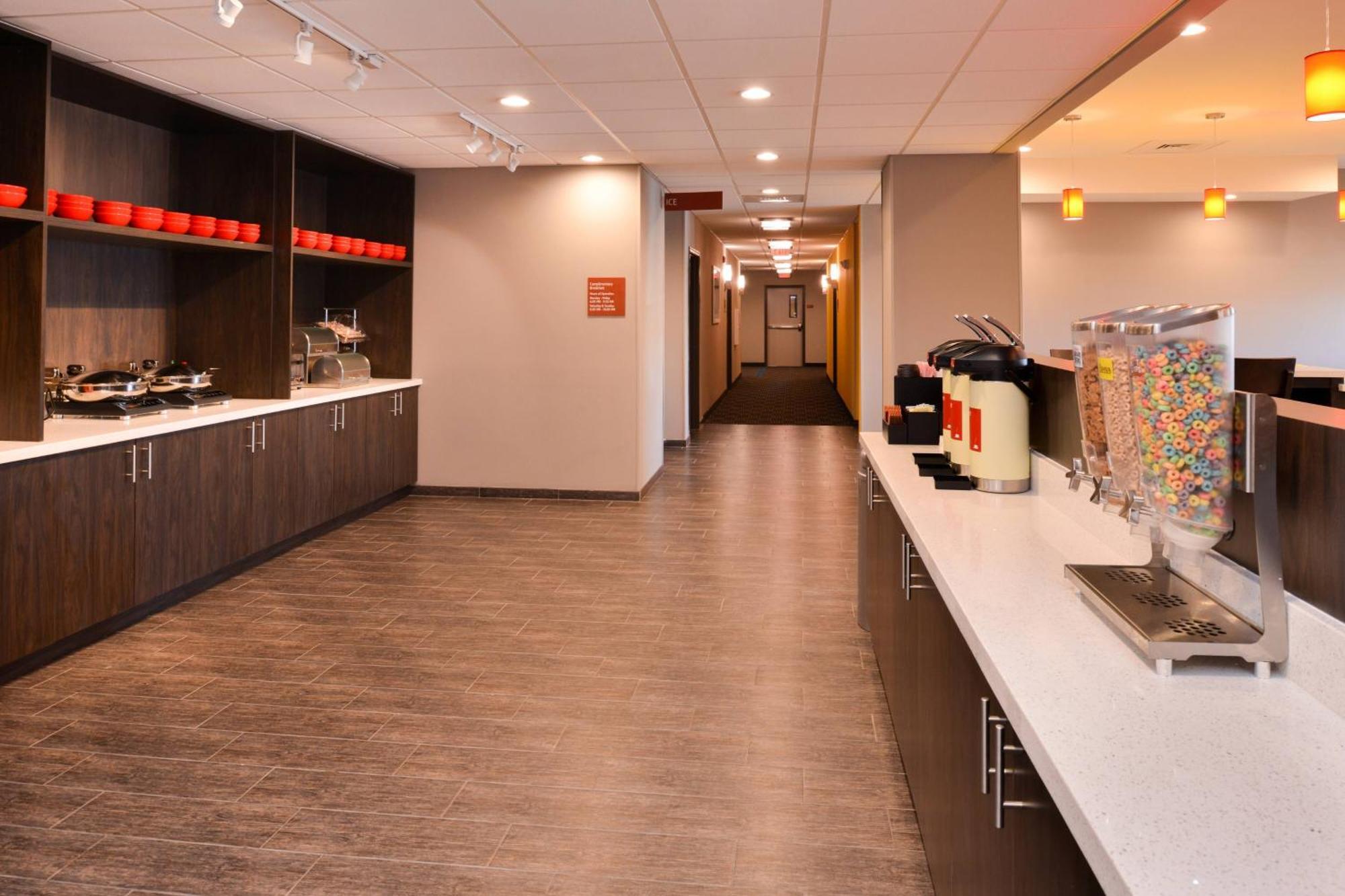 Towneplace Suites By Marriott Laplace Exterior photo