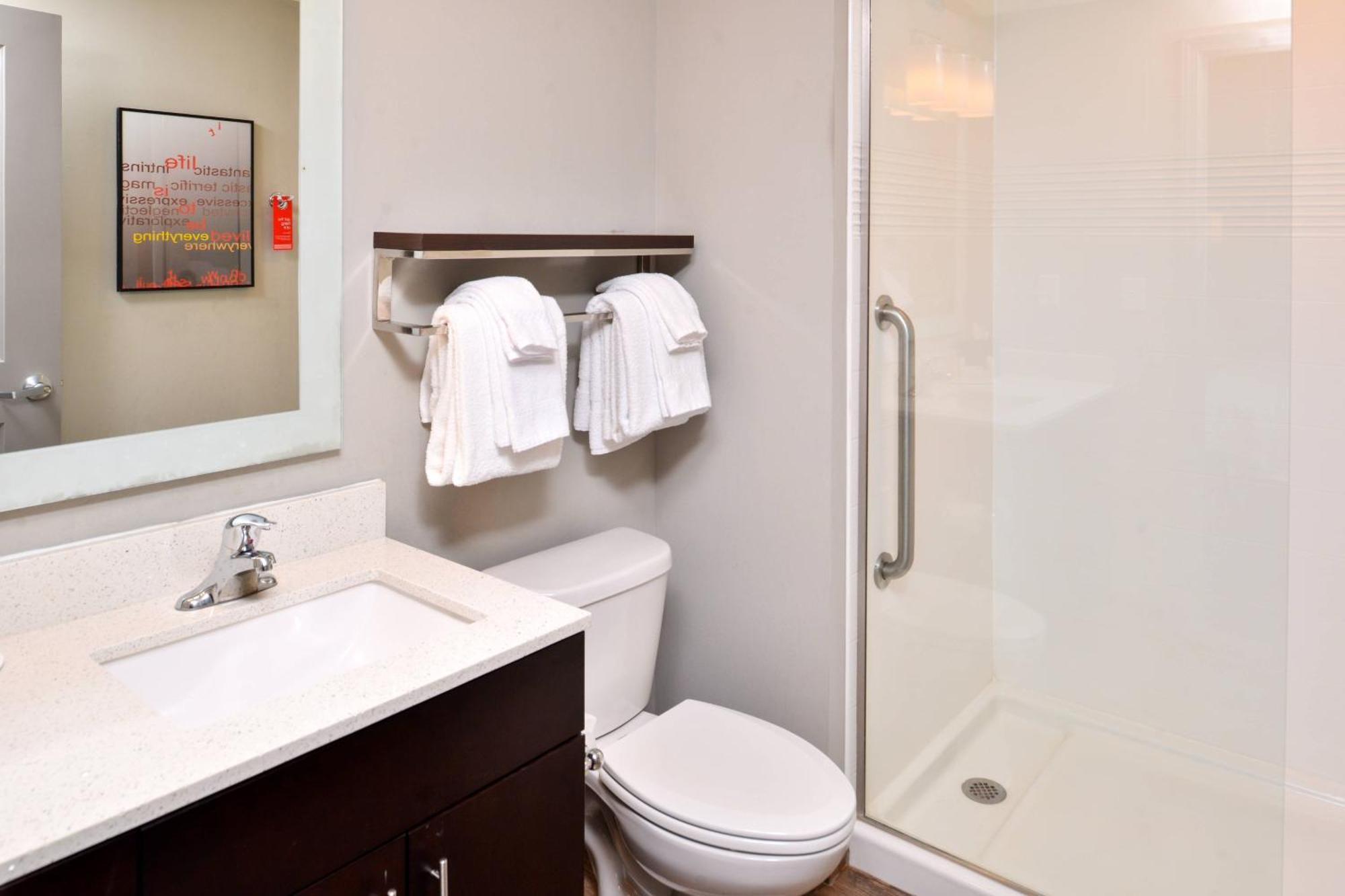 Towneplace Suites By Marriott Laplace Exterior photo