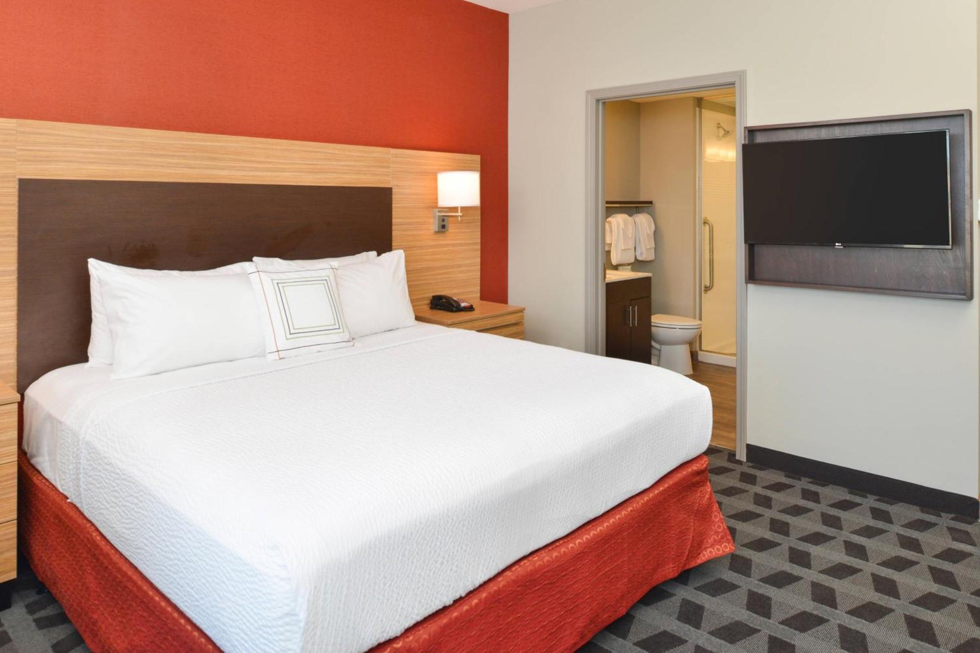 Towneplace Suites By Marriott Laplace Exterior photo