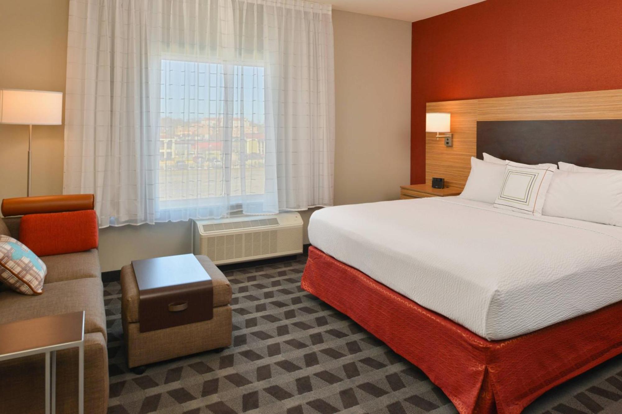 Towneplace Suites By Marriott Laplace Exterior photo